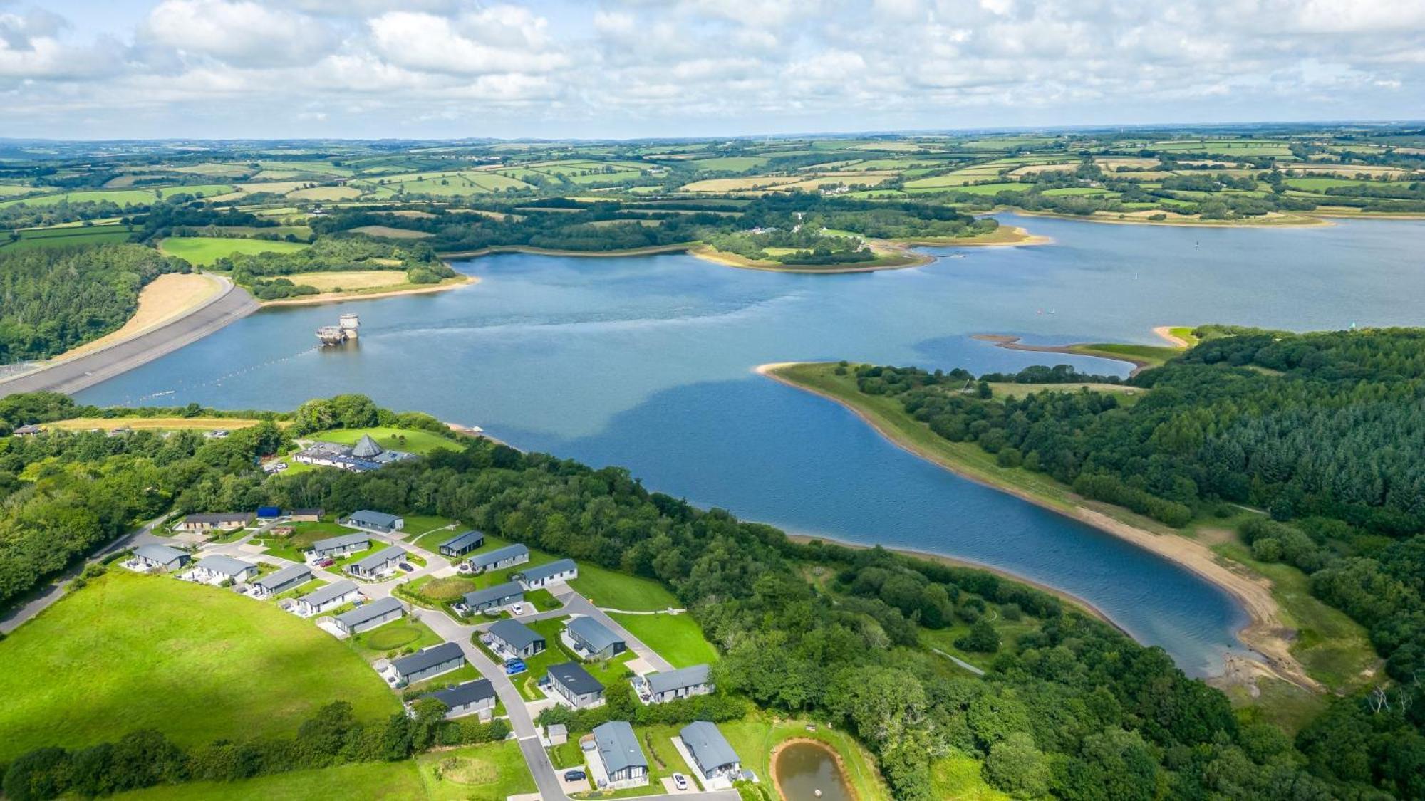 Buttercup Lodge, 33 Roadford Lake Lodges Lifton Екстер'єр фото